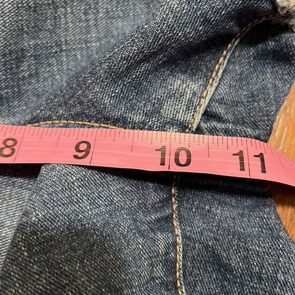 Lucky Brand Denim Patch Pocket Short Sz 8/29 Inseam 2.5" EUC - Picture 13 of 14